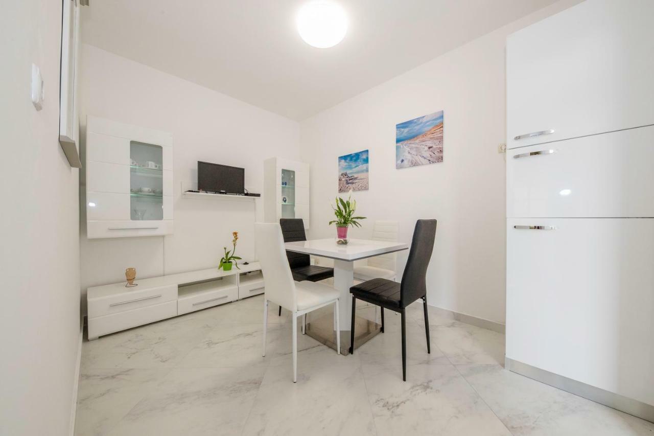 Apartmán Lero Banjol Exteriér fotografie